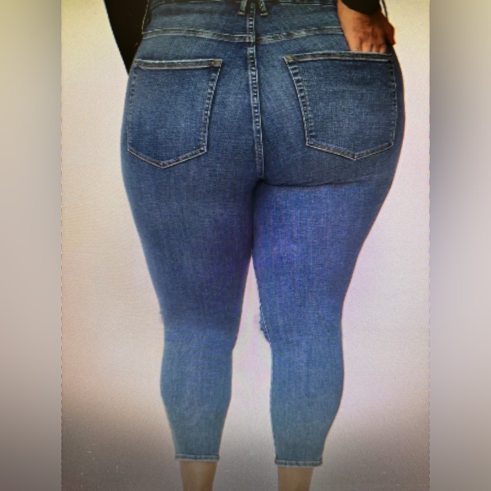 Good American Good Legs Crop Skinny High Rise Women 22/27 Denim Jean - Picture 5 of 10